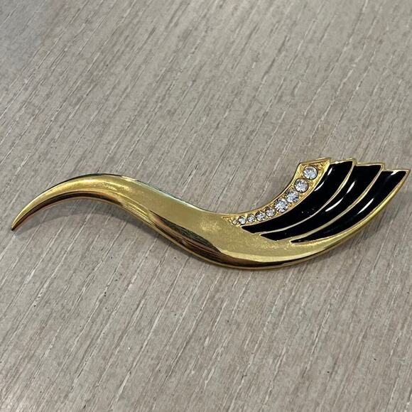 Vintage Jewelry - Signed J.J. Vintage Gold and Rhinestone Brooch